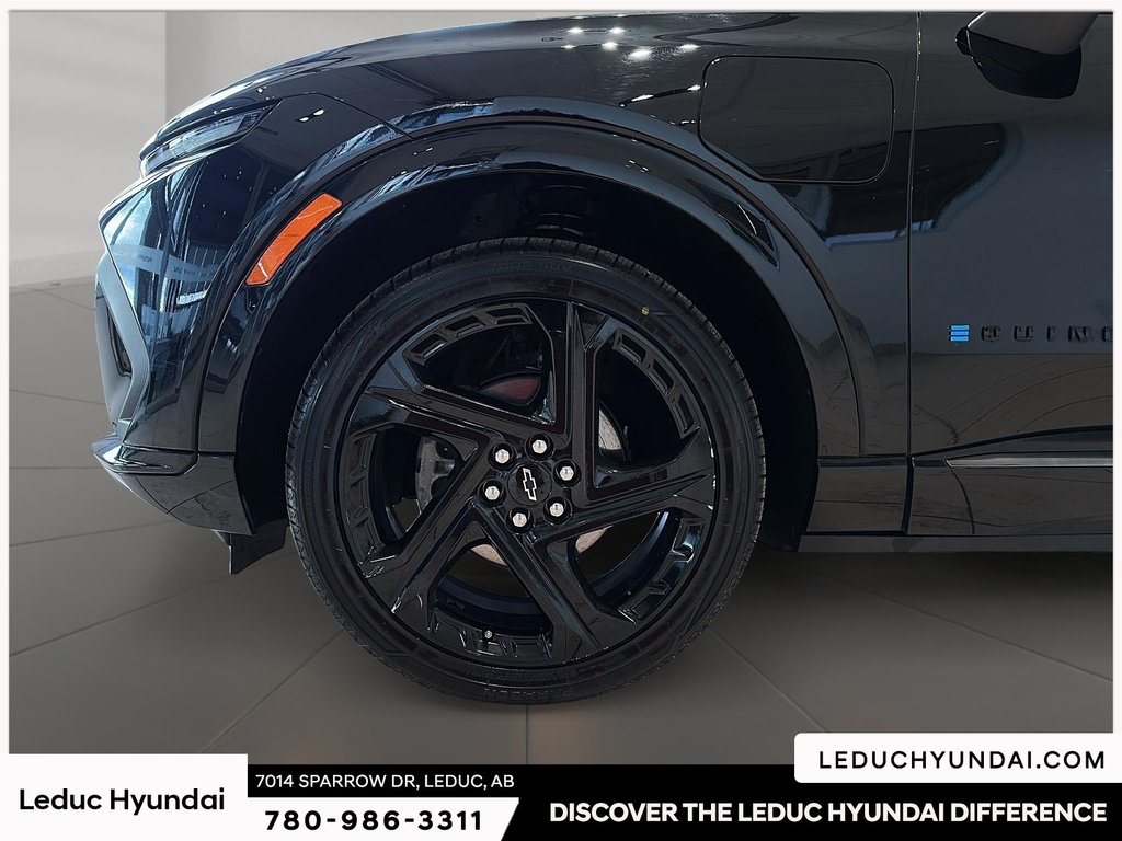 2024 Chevrolet Equinox EV RS in Leduc, Alberta - 8 - w1024h768px
