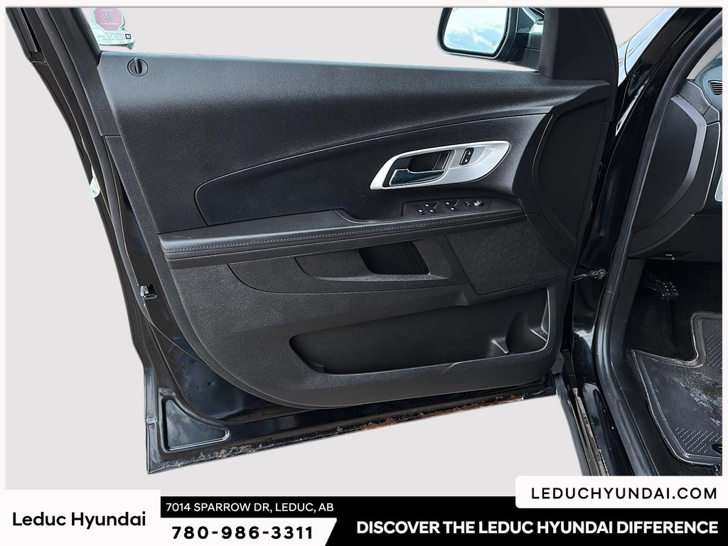 2017 Chevrolet Equinox Premier in Leduc, Alberta - 12 - w1024h768px
