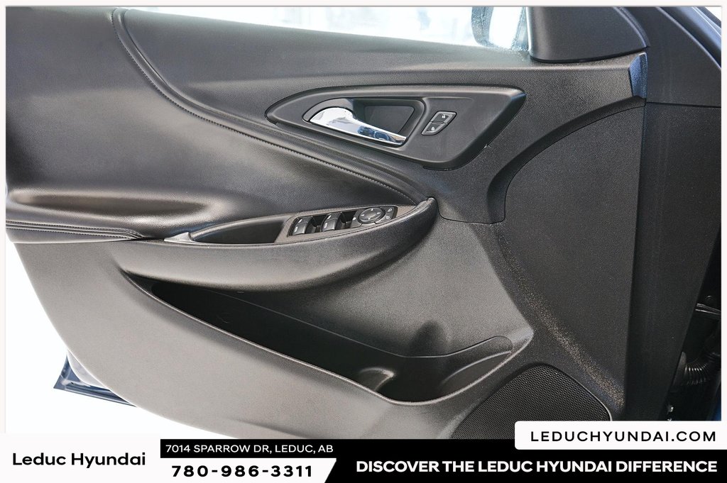 2019 Chevrolet Malibu LT in Leduc, Alberta - 12 - w1024h768px