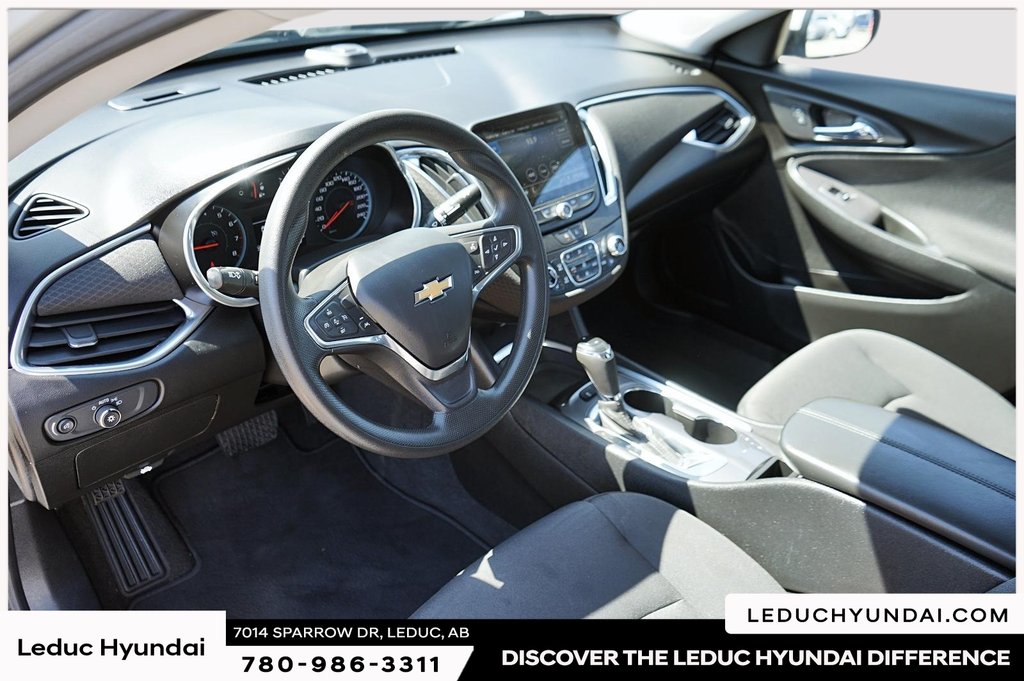 2020 Chevrolet Malibu LT in Leduc, Alberta - 12 - w1024h768px