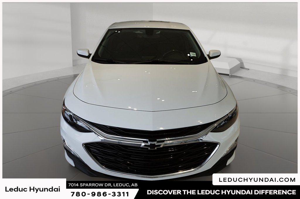 2021 Chevrolet Malibu RS in Leduc, Alberta - 2 - w1024h768px