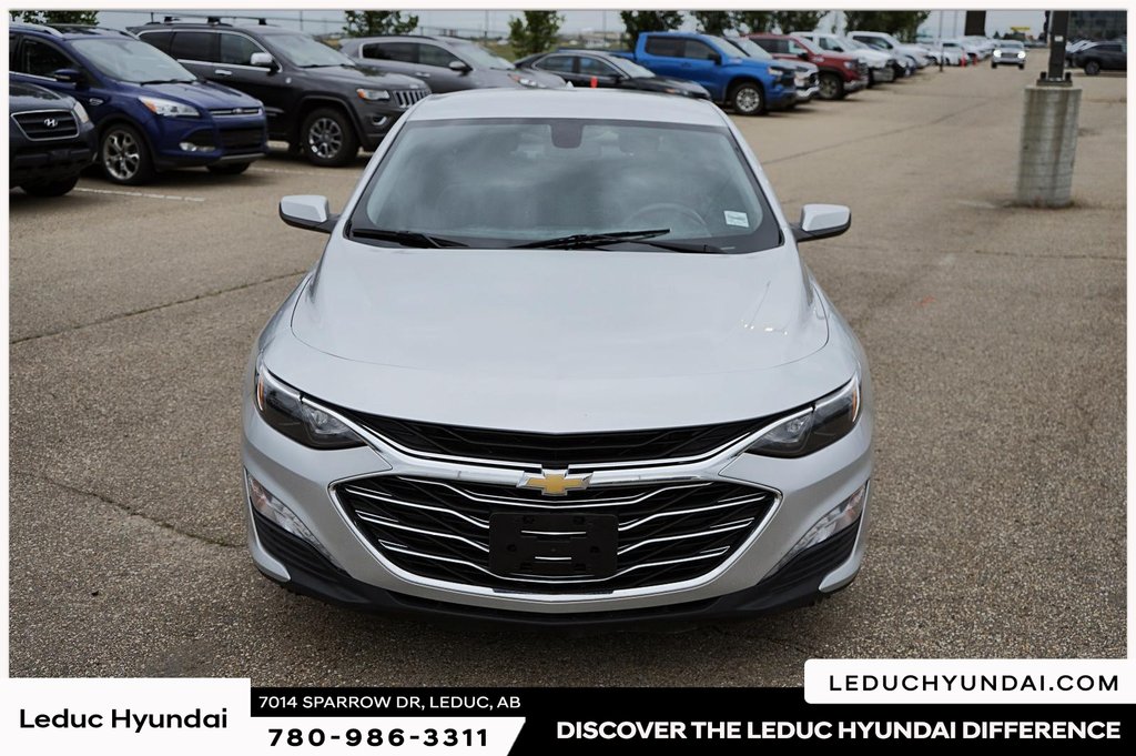 2021 Chevrolet Malibu LT in Leduc, Alberta - 2 - w1024h768px