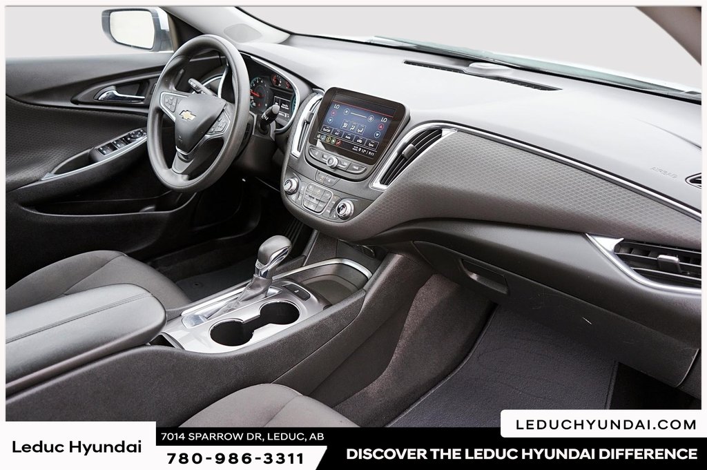 2021 Chevrolet Malibu LT in Leduc, Alberta - 10 - w1024h768px