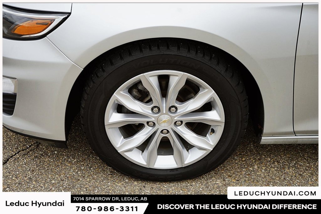 2021 Chevrolet Malibu LT in Leduc, Alberta - 8 - w1024h768px