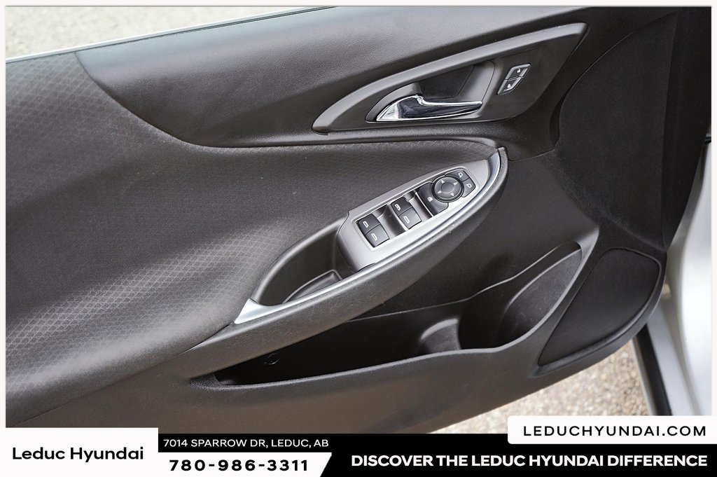 2021 Chevrolet Malibu LT in Leduc, Alberta - 11 - w1024h768px