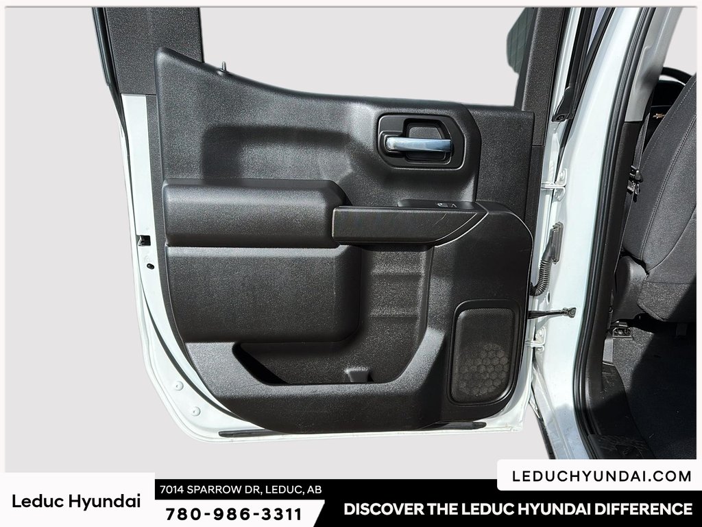 2022 Chevrolet Silverado 1500 LTD Custom in Leduc, Alberta - 13 - w1024h768px