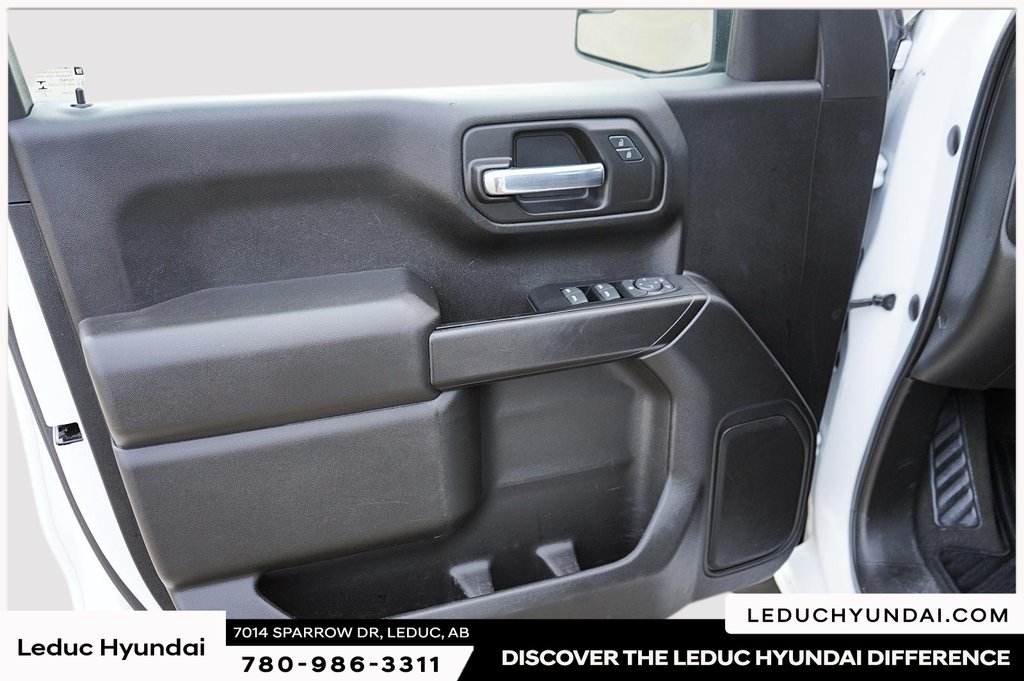 2022 Chevrolet Silverado 1500 LTD Custom in Leduc, Alberta - 11 - w1024h768px