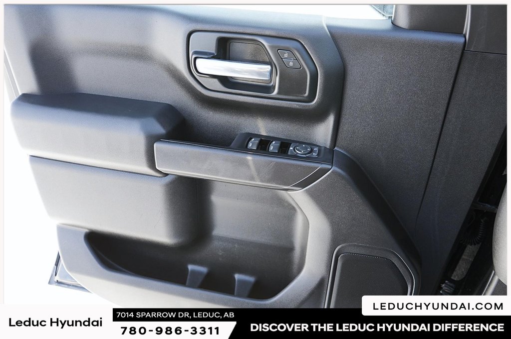 2019 Chevrolet Silverado 1500 Work Truck in Leduc, Alberta - 9 - w1024h768px