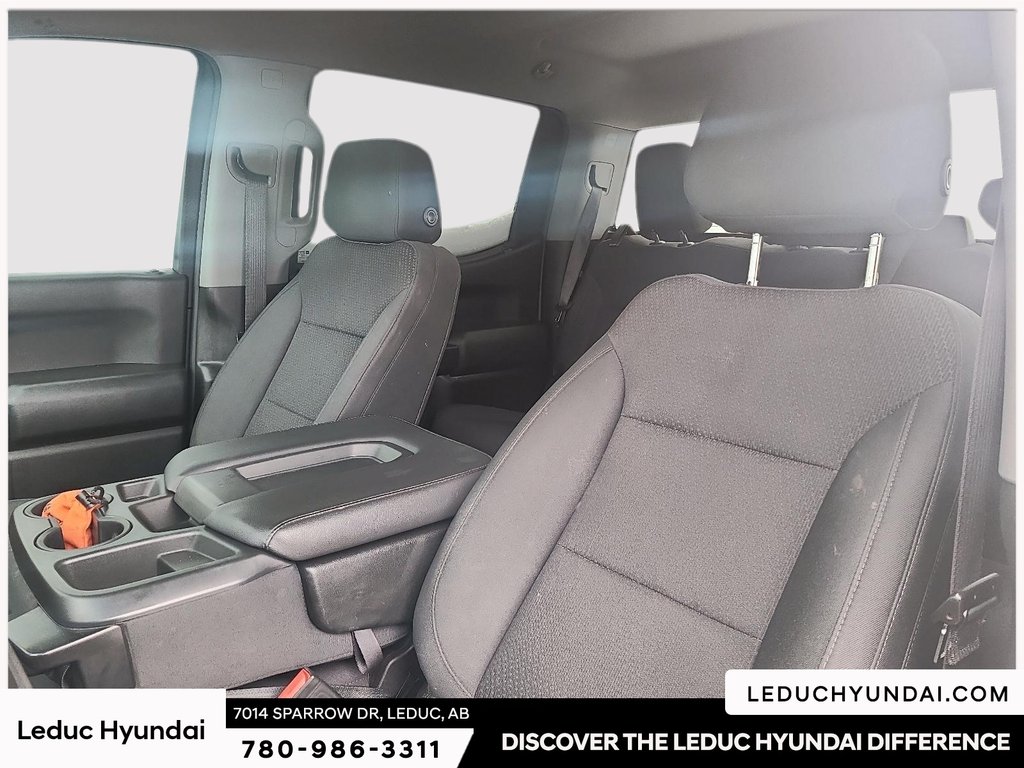 2020 Chevrolet Silverado 1500 Custom in Leduc, Alberta - 8 - w1024h768px