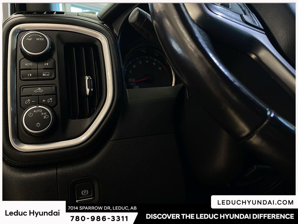 2021 Chevrolet Silverado 1500 LT in Leduc, Alberta - 15 - w1024h768px