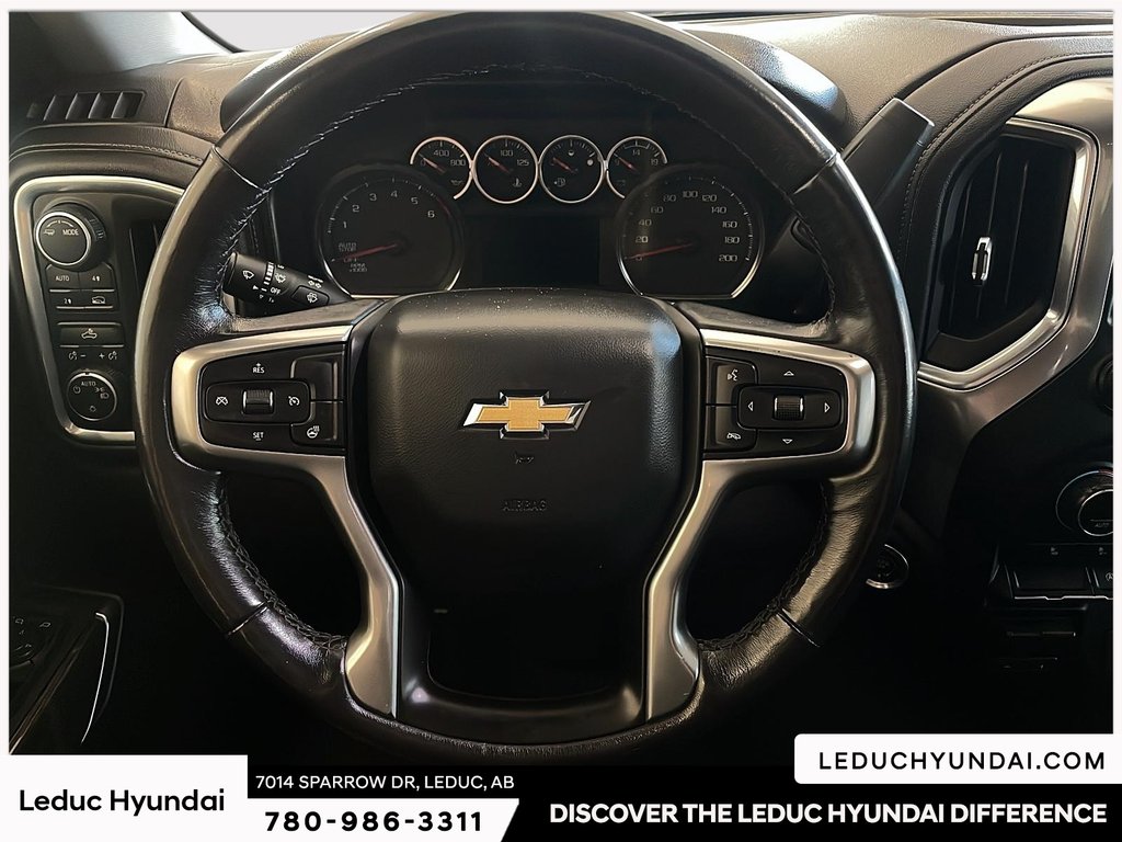 2021 Chevrolet Silverado 1500 LT in Leduc, Alberta - 11 - w1024h768px