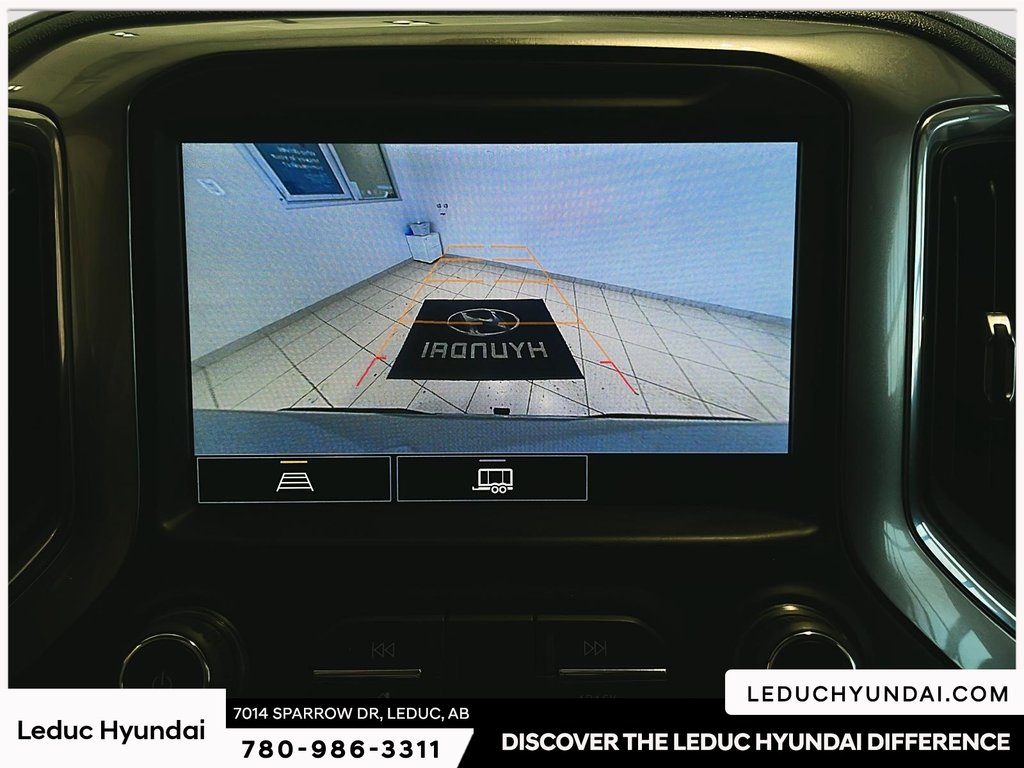 2021 Chevrolet Silverado 1500 LT in Leduc, Alberta - 18 - w1024h768px