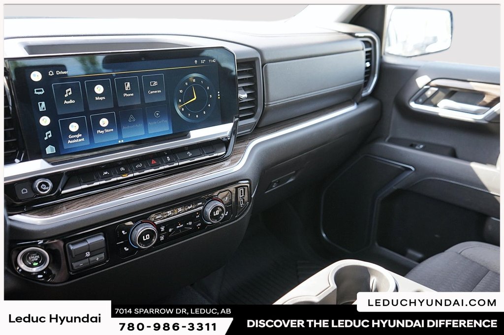 2022 Chevrolet Silverado 1500 RST in Leduc, Alberta - 13 - w1024h768px