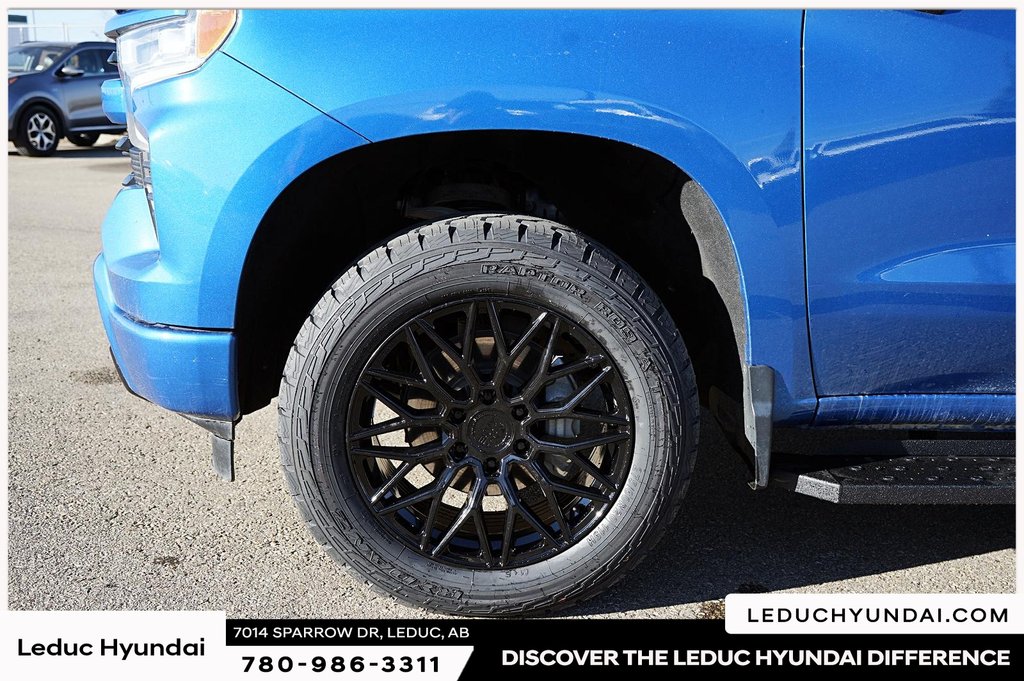 2022 Chevrolet Silverado 1500 RST in Leduc, Alberta - 8 - w1024h768px