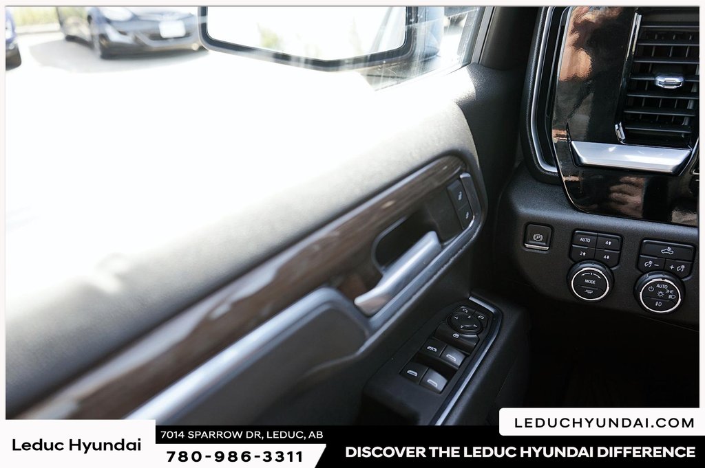 2022 Chevrolet Silverado 1500 RST in Leduc, Alberta - 15 - w1024h768px