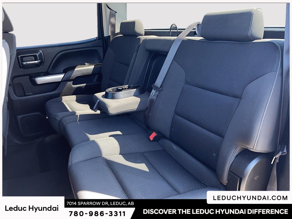 2017 Chevrolet Silverado 3500HD LT in Leduc, Alberta - 9 - w1024h768px