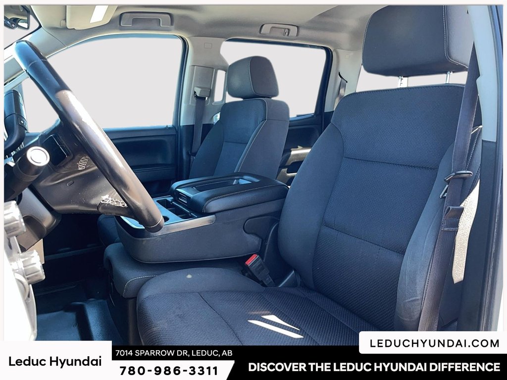 2017 Chevrolet Silverado 3500HD LT in Leduc, Alberta - 7 - w1024h768px