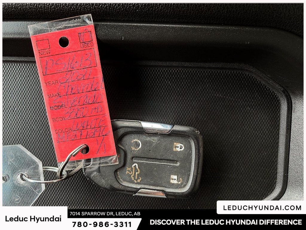 2021 Chevrolet Silverado 3500HD LT in Leduc, Alberta - 27 - w1024h768px