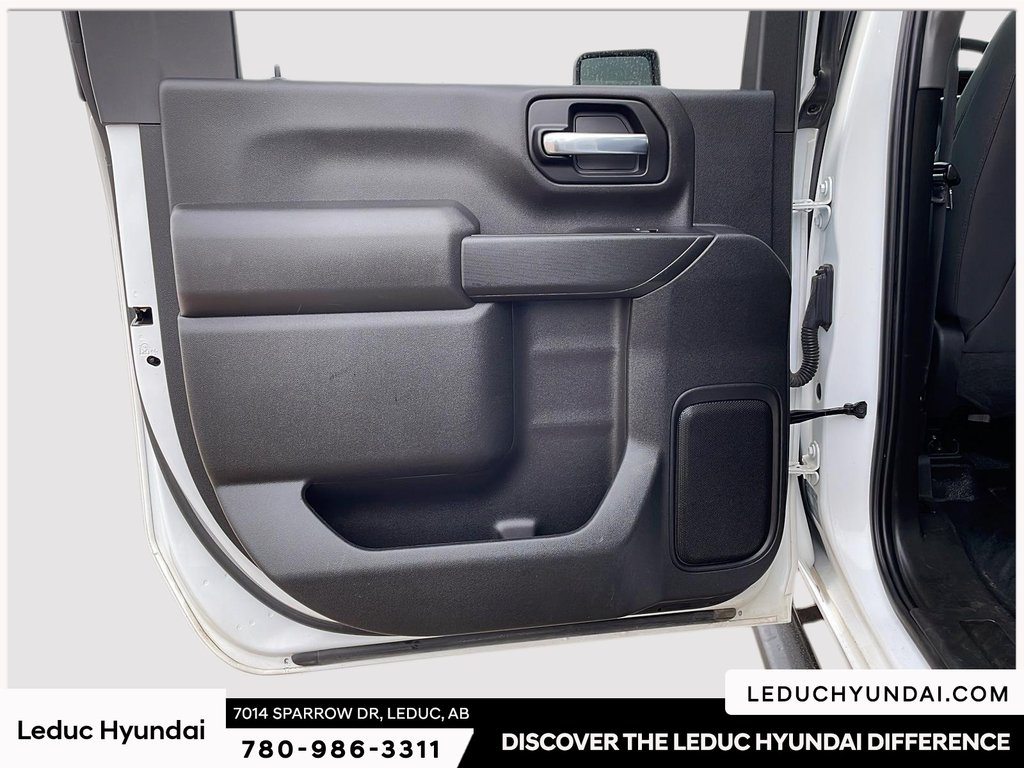2021 Chevrolet Silverado 3500HD LT in Leduc, Alberta - 13 - w1024h768px
