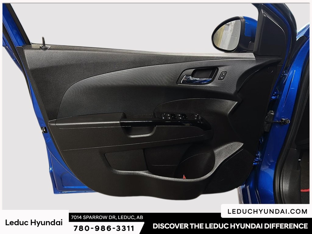 2017 Chevrolet Sonic LT in Leduc, Alberta - 11 - w1024h768px