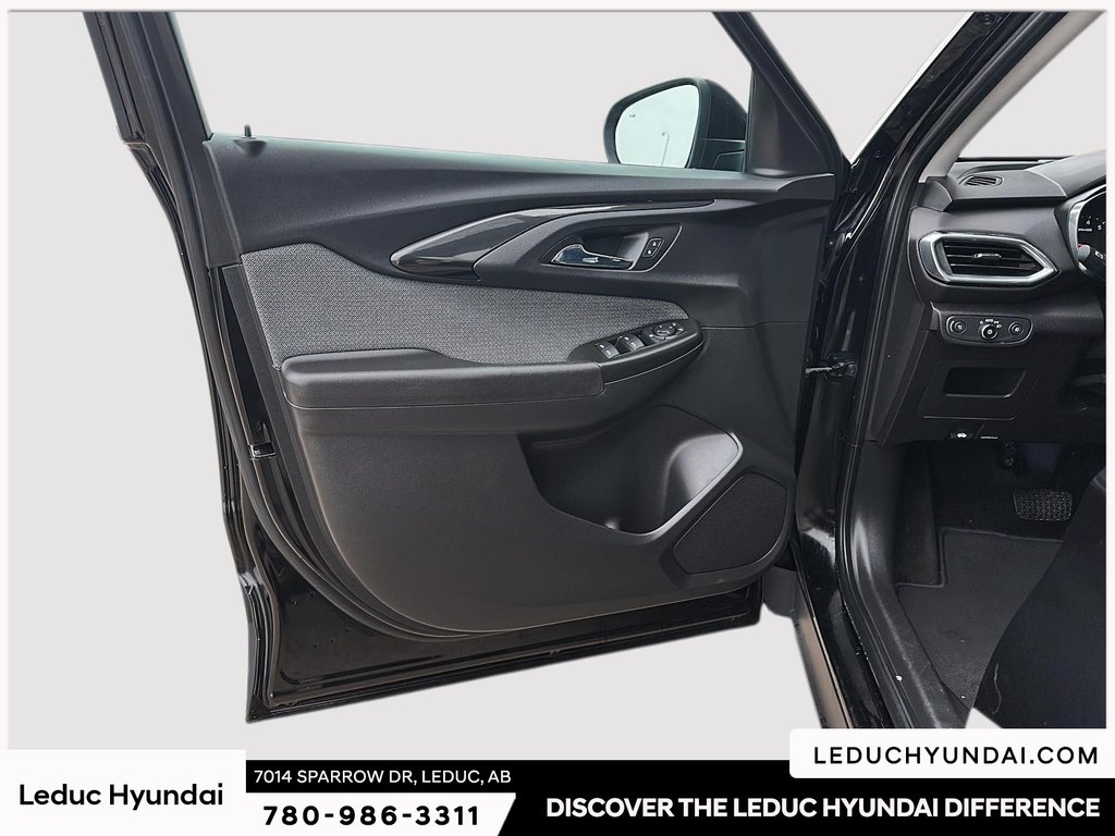 2021 Chevrolet TrailBlazer LT in Leduc, Alberta - 12 - w1024h768px