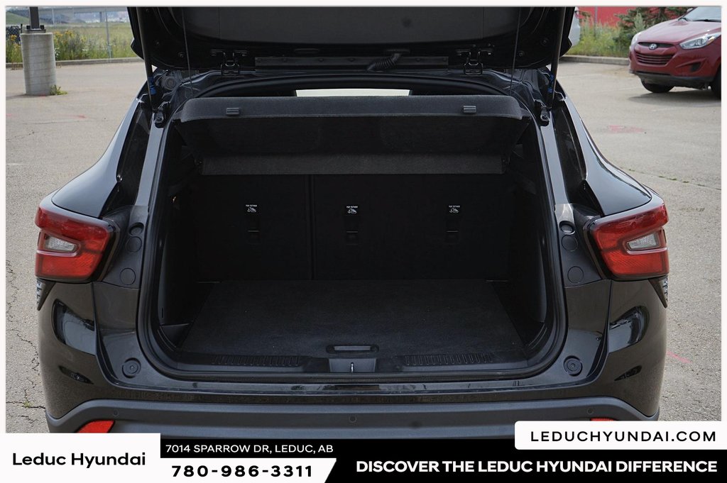 2025 Chevrolet Trax 2RS in Leduc, Alberta - 8 - w1024h768px