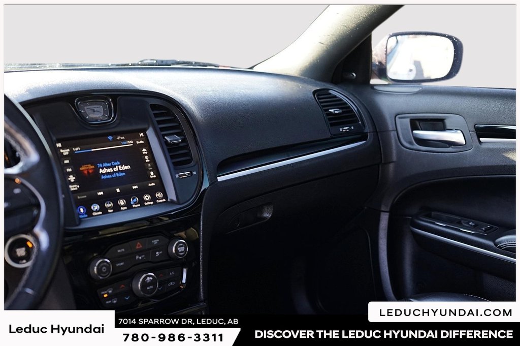 2021 Chrysler 300 S in Leduc, Alberta - 12 - w1024h768px
