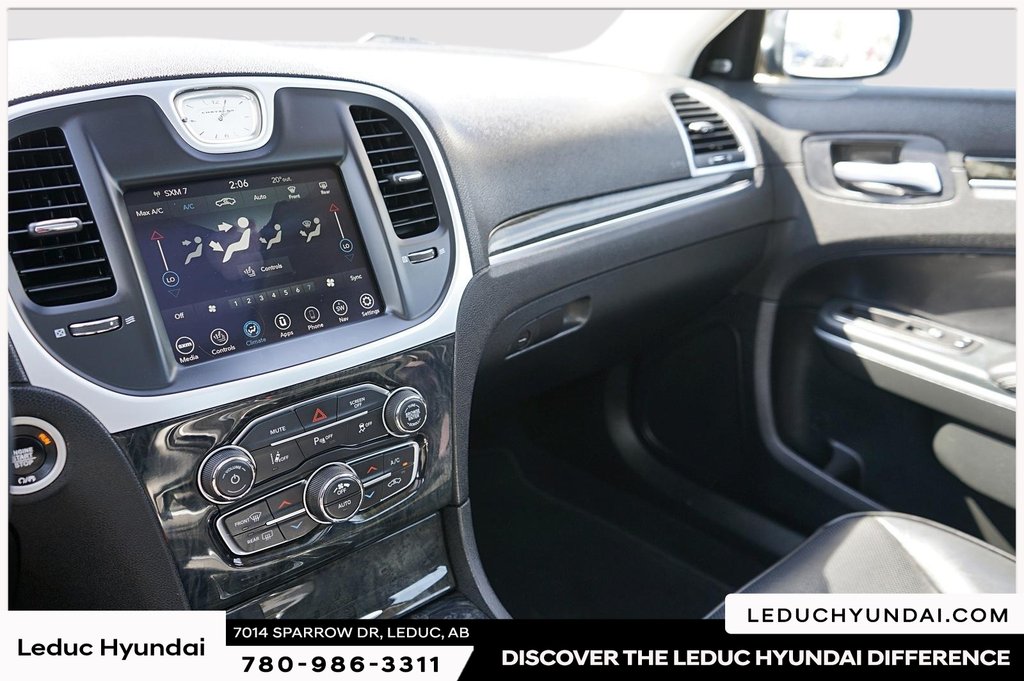 2023 Chrysler 300 Touring in Leduc, Alberta - 14 - w1024h768px