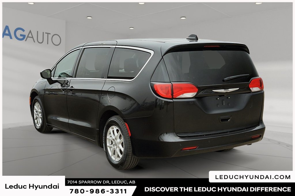 2021 Chrysler Grand Caravan SXT in Leduc, Alberta - 4 - w1024h768px