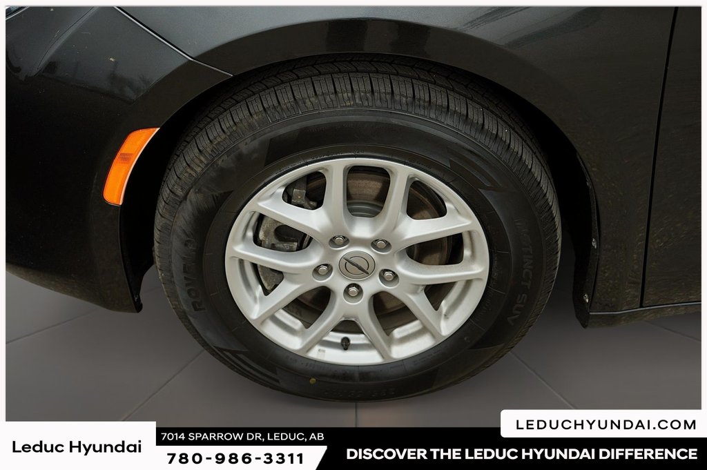 2021 Chrysler Grand Caravan SXT in Leduc, Alberta - 8 - w1024h768px