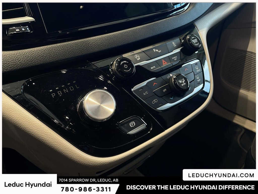 2024 Chrysler Grand Caravan SXT in Leduc, Alberta - 17 - w1024h768px