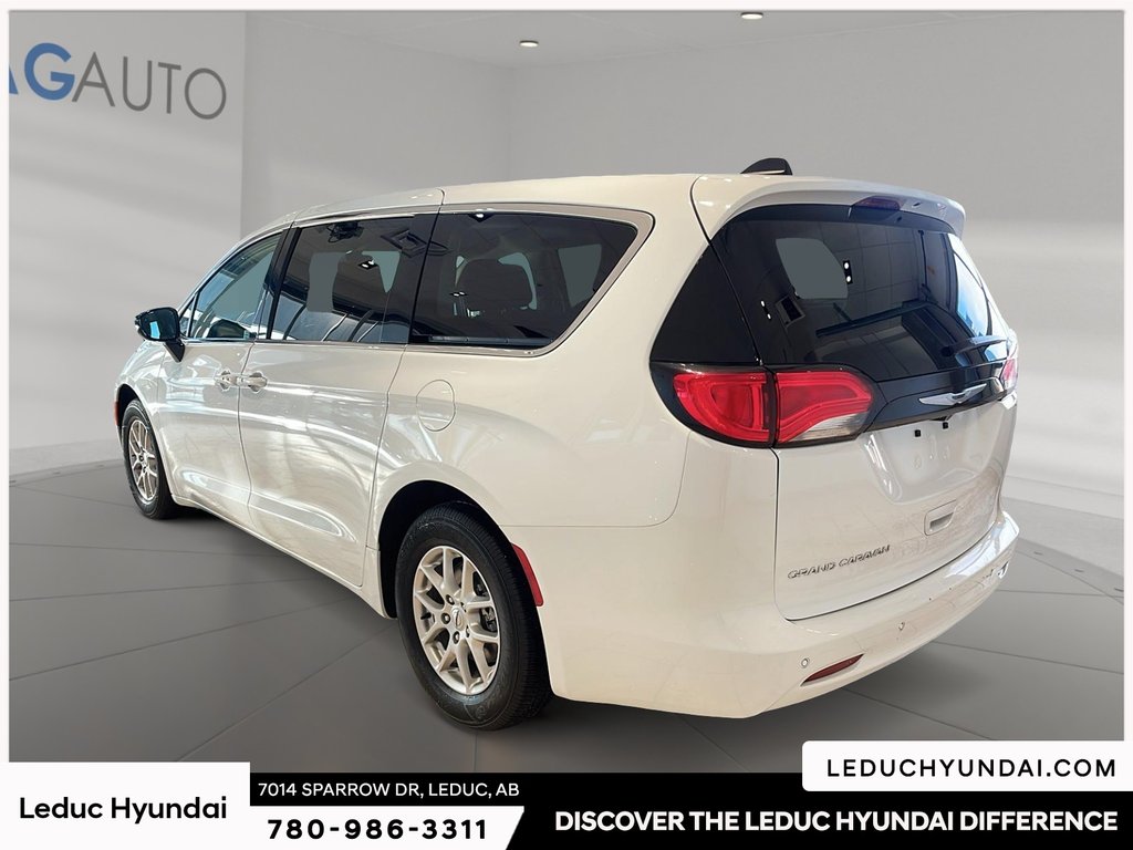 2024 Chrysler Grand Caravan SXT in Leduc, Alberta - 4 - w1024h768px