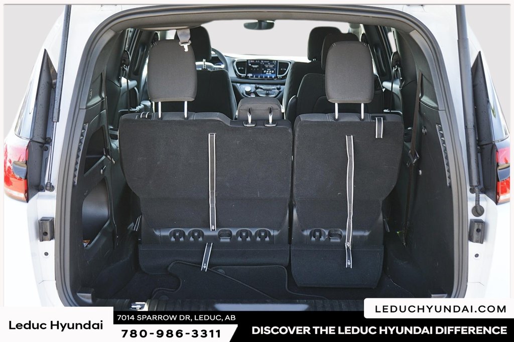 2024 Chrysler Pacifica Touring in Leduc, Alberta - 6 - w1024h768px