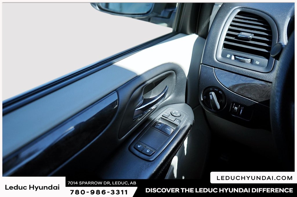 2019 Dodge Grand Caravan SXT in Leduc, Alberta - 14 - w1024h768px