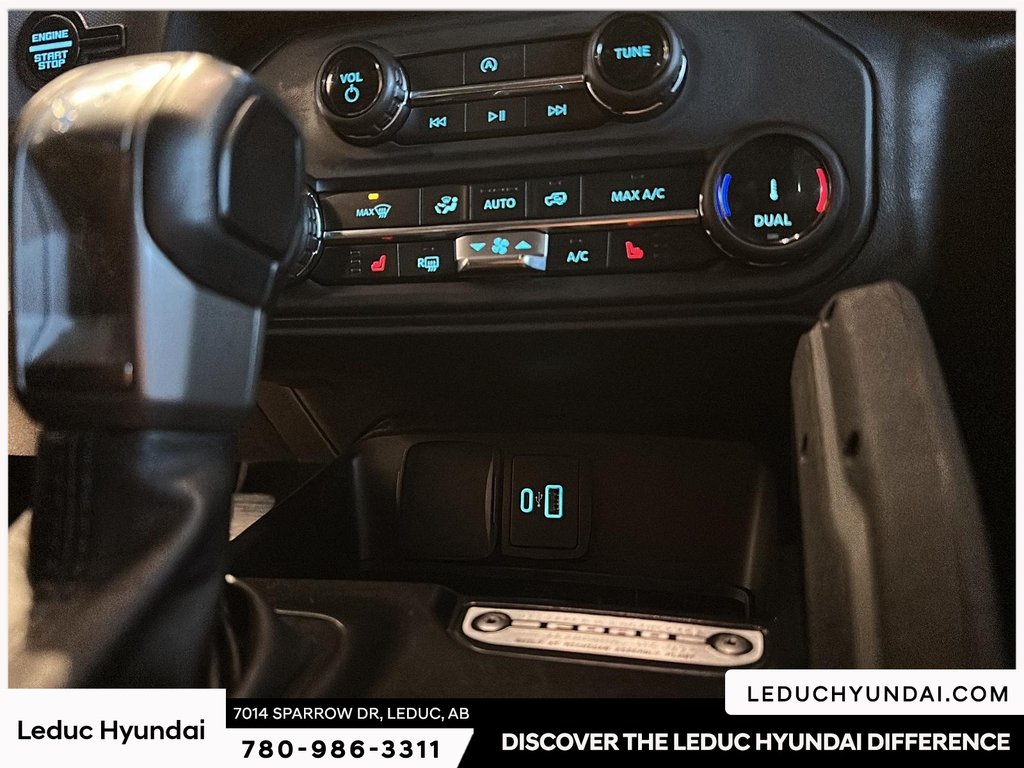 2022 Ford Bronco Big Bend in Leduc, Alberta - 23 - w1024h768px