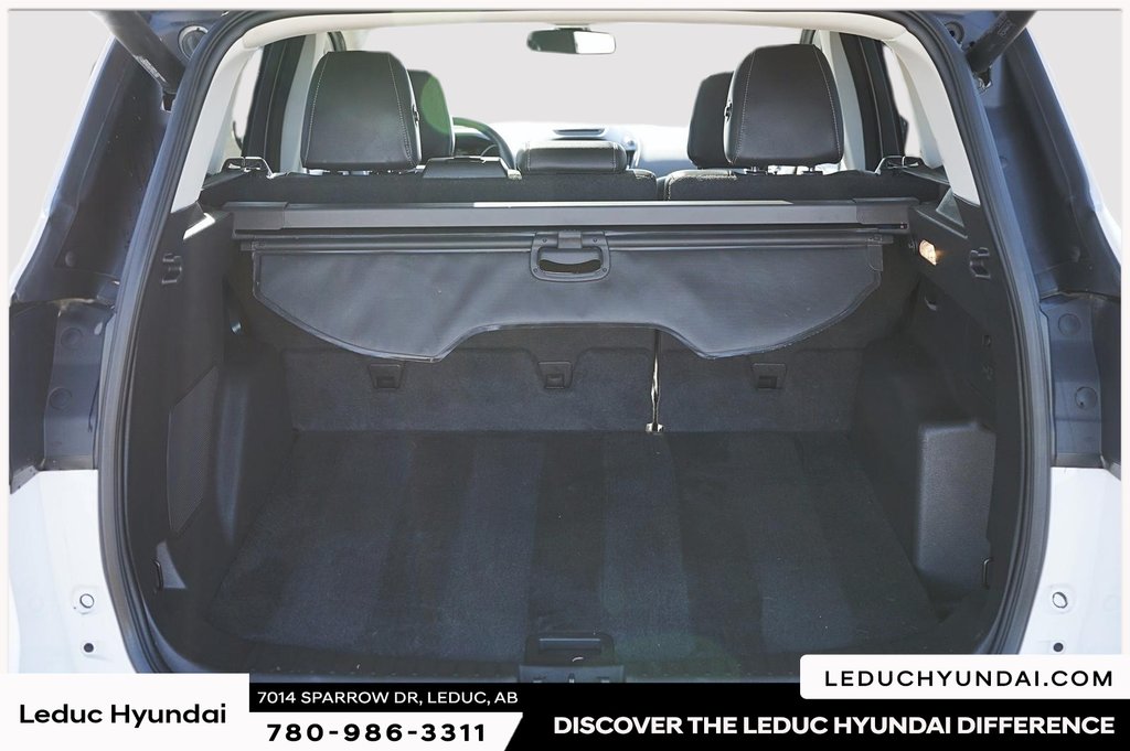 2018 Ford Escape Titanium in Leduc, Alberta - 6 - w1024h768px