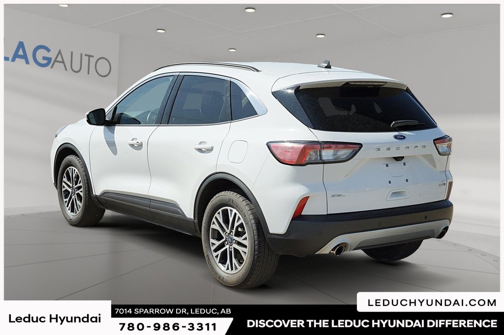 2020 Ford Escape SEL in Leduc, Alberta - 4 - w1024h768px