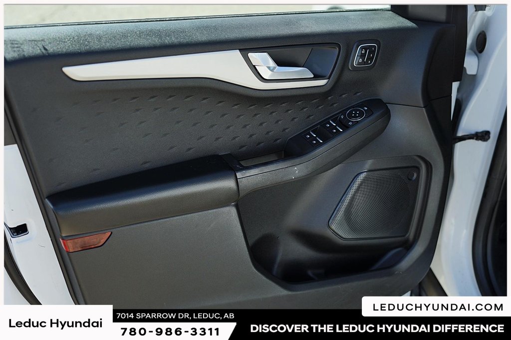 2020 Ford Escape SEL in Leduc, Alberta - 12 - w1024h768px