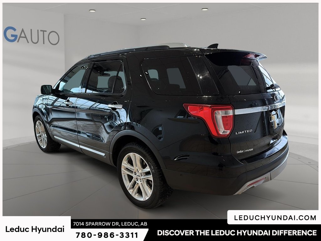 2017 Ford Explorer Limited in Leduc, Alberta - 4 - w1024h768px