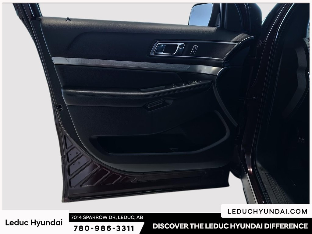 2019 Ford Explorer XLT in Leduc, Alberta - 12 - w1024h768px