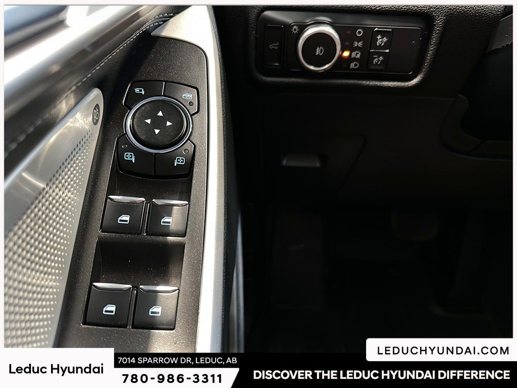 2024 Ford Explorer Limited in Leduc, Alberta - 20 - w1024h768px