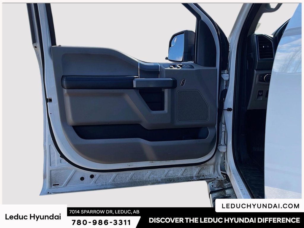 2018 Ford F-150 XLT in Leduc, Alberta - 10 - w1024h768px