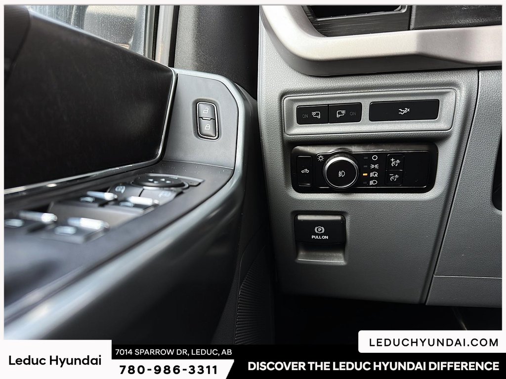 2023 Ford F-150 XLT in Leduc, Alberta - 21 - w1024h768px
