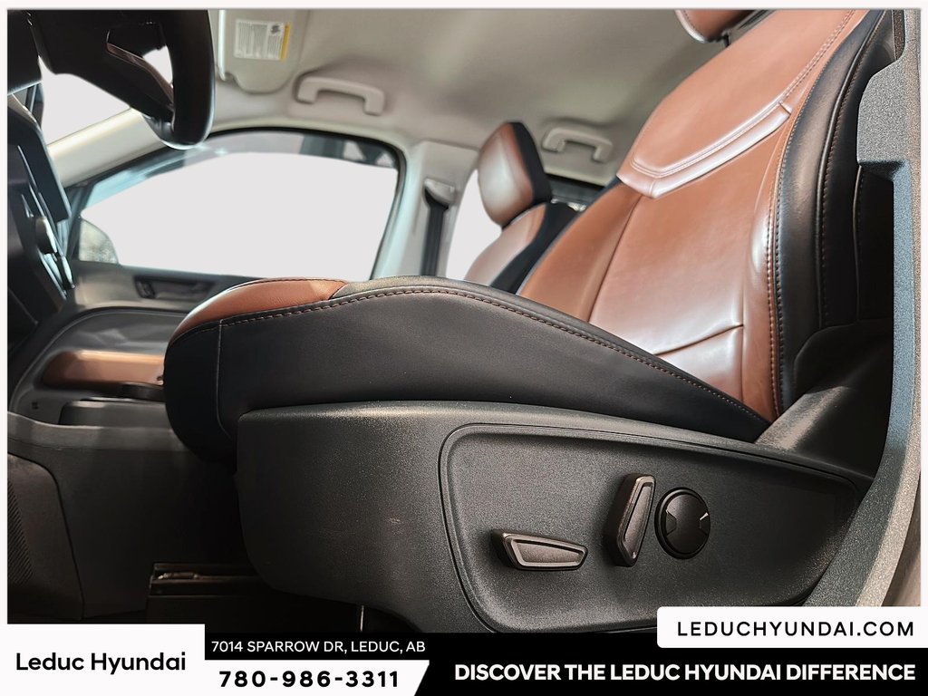 2024 Ford Maverick Lariat in Leduc, Alberta - 8 - w1024h768px