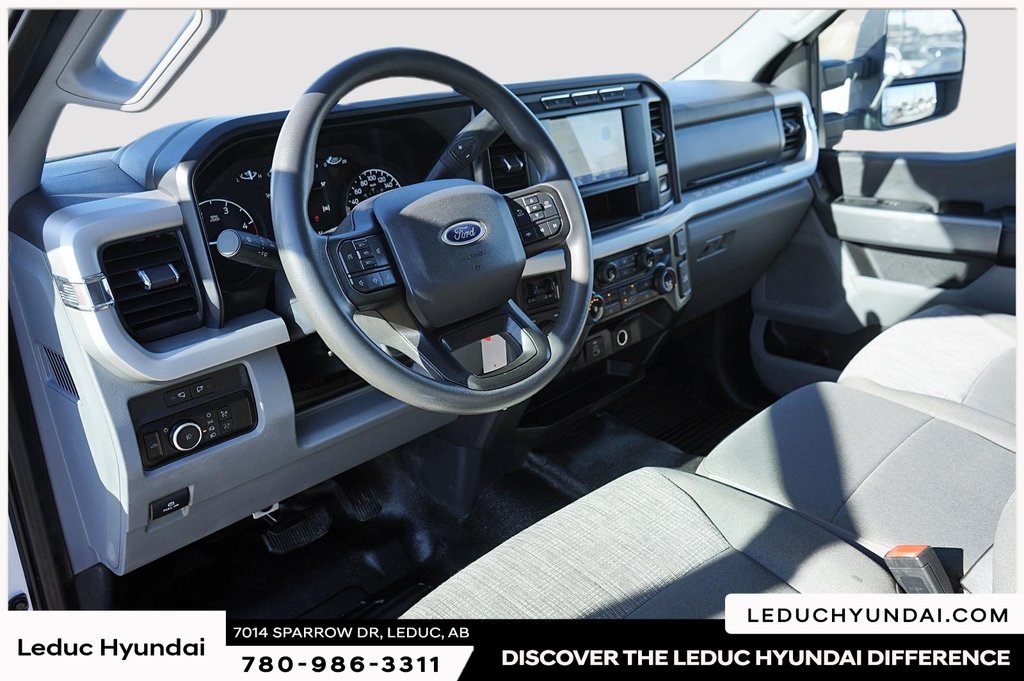 2023 Ford Super Duty F-350 DRW XLT in Leduc, Alberta - 11 - w1024h768px