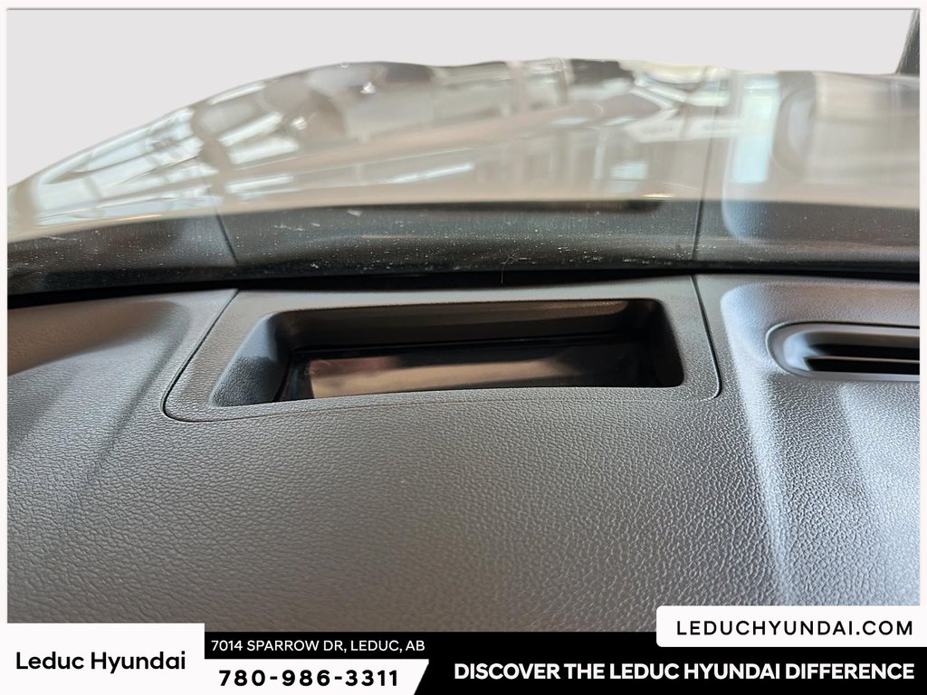 2020 GENESIS G70 2.0T Elite in Leduc, Alberta - 18 - w1024h768px