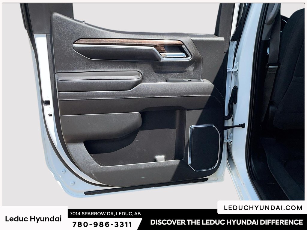 2022 GMC Sierra 1500 SLE in Leduc, Alberta - 13 - w1024h768px