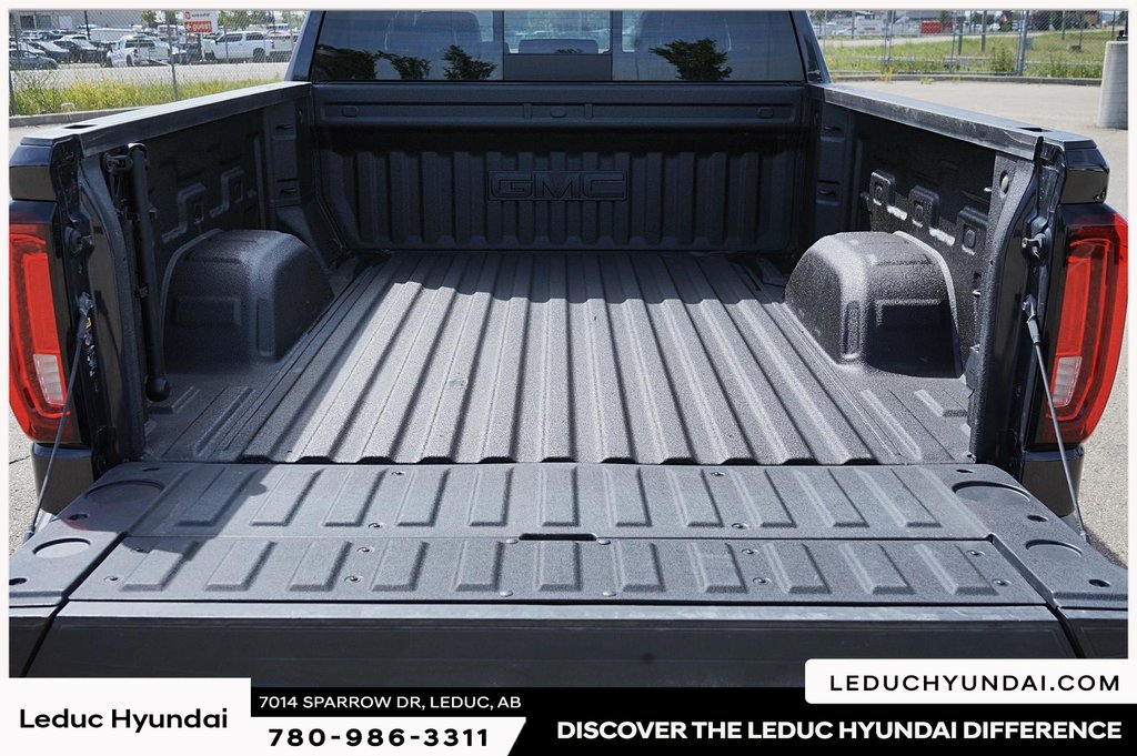 2024 GMC Sierra 1500 SLT in Leduc, Alberta - 8 - w1024h768px