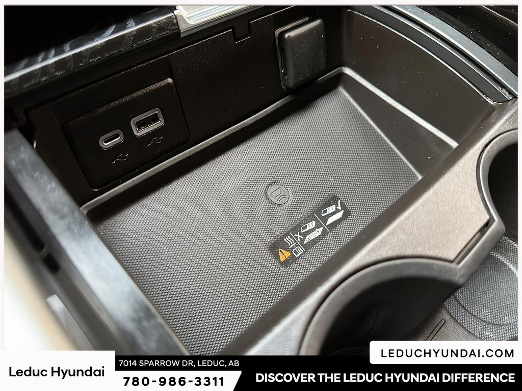 2022 GMC Yukon XL Denali in Leduc, Alberta - 27 - w1024h768px