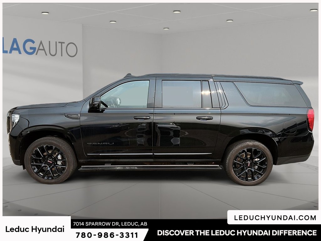 2022 GMC Yukon XL Denali in Leduc, Alberta - 5 - w1024h768px